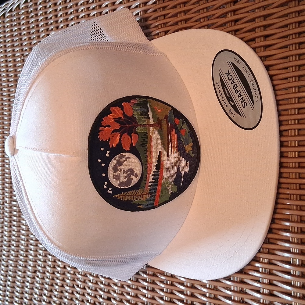 Classic White Mesh Snapback Cap